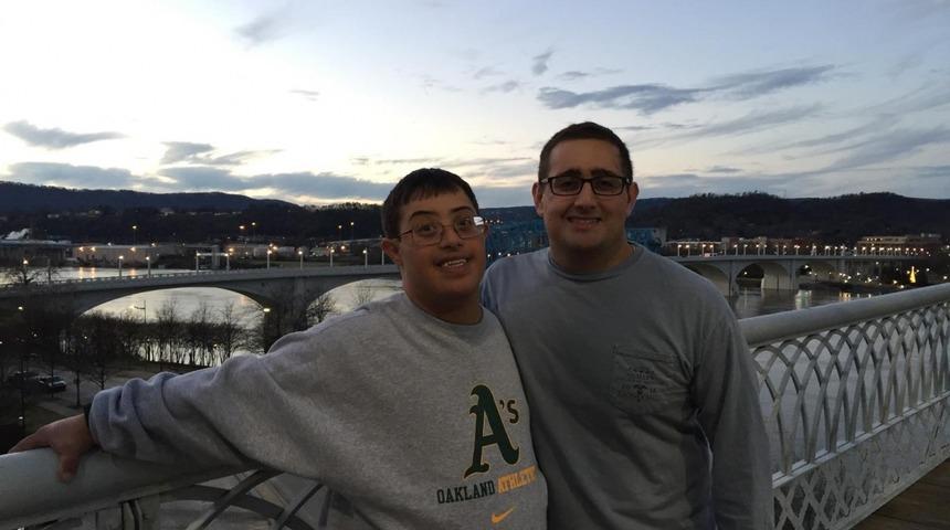 Down sendromlu &ccedil;ocuklarını şikayet ettiler! Ailenin cevabı ise muhteşem oldu