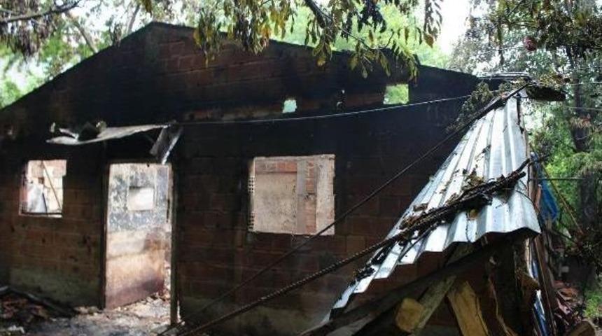 Ordu'da Ahır Yangınında 14 B&uuml;y&uuml;kbaş Hayvan Telef Oldu