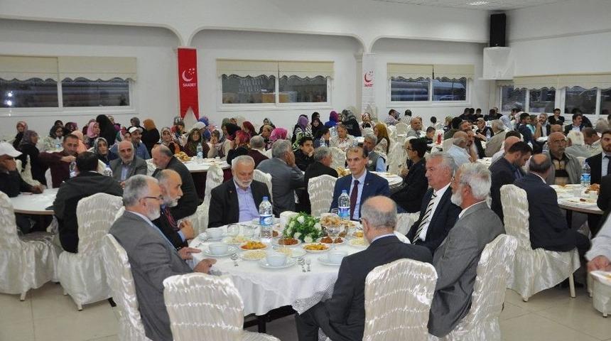 Saadet Partisi Genel Başkanı Temel Karamollaoğlu Artvin&rsquo;de