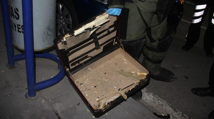 F&uuml;nyeyle Patlatılan Ş&uuml;pheli Paket Boş &Ccedil;ıktı