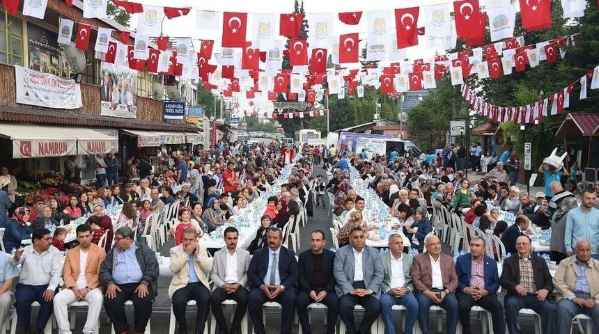 Başkan Can: "g&ouml;n&uuml;lleri Birleştiriyoruz"