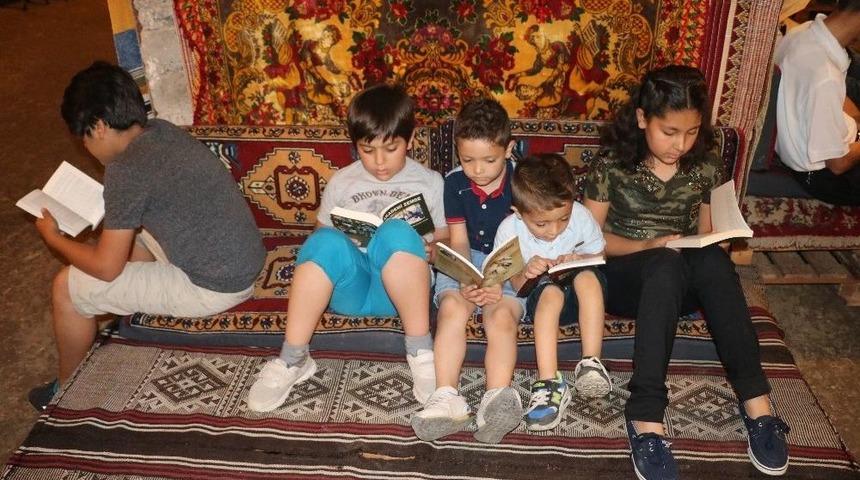 (&ouml;zel Haber) Unutulmaya Y&uuml;z Tutan Kıraathane K&uuml;lt&uuml;r&uuml; Modern Kafelere Taşınıyor