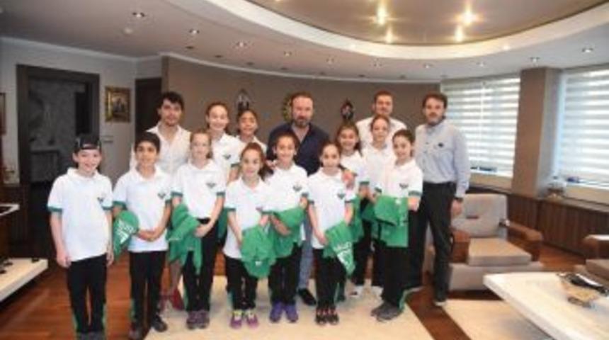 Jimnastik Kul&uuml;b&uuml;nden Başkan Doğan&rsquo;a Ziyaret