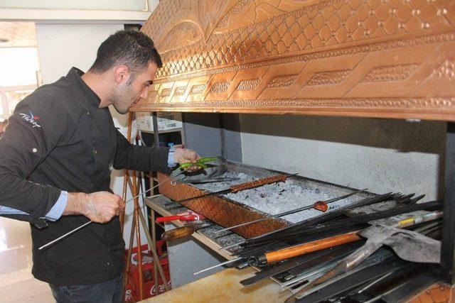 Bulaşık&ccedil;ıydı, Kosgeb İle Tanıştı Patron Oldu 1