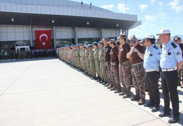 Bingöl’de Şehit Olan Aydınlı Asker Memleketine Uğurlandı