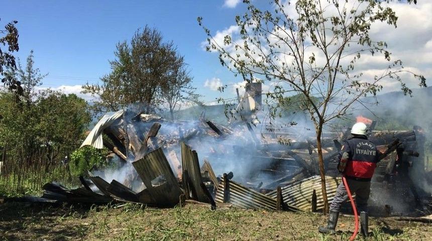 Eflani&rsquo;de Ev Yangını