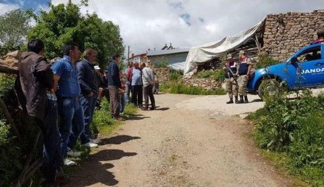 Genç Kadın Kaçarak Evlendiği Bir Aylık Eşini Vurup Intihar Etti 2
