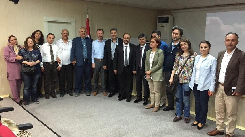 Yy&uuml;&rsquo;de &lsquo;tr&uuml;f Mantarı&rsquo; Konulu Konferans