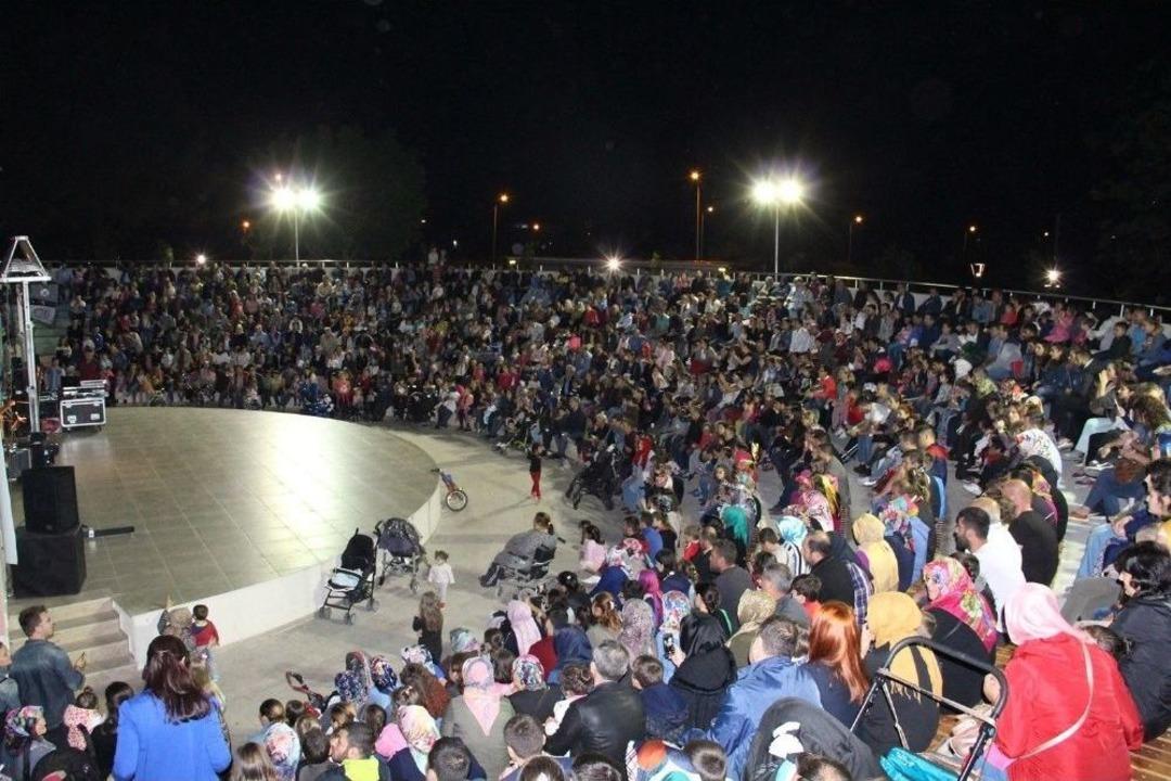 Şehir Parkı&rsquo;nda Ramazan Geceleri Devam Ediyor