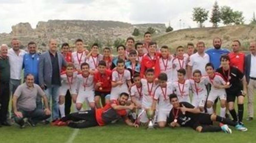 U14 T&uuml;rkiye Şampiyonu Samsun Kadık&ouml;yspor Oldu