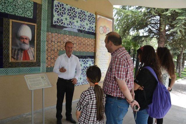 (özel Haber) Şeyh Edebali Türbesi Yerleşkesini Hafta İçi 4 Bin, Hafta Sonu 7 Bin Kişi Ziyaret Ediyor