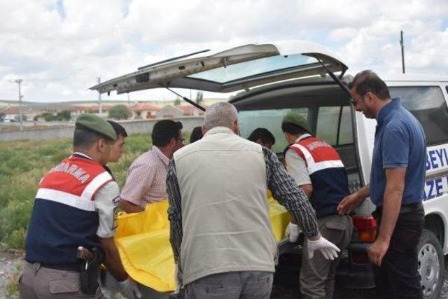 Konya'da 1,5 Saat Içinde 5 Akrabasını Öldürdü (3)- Yeniden