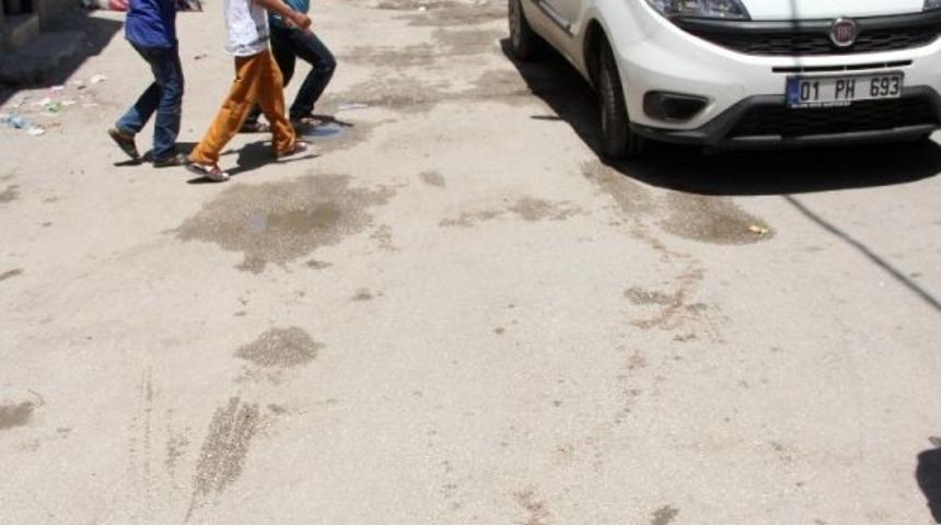 Sokakta Oynarken Otomobilin Altında Kalan &Ccedil;ocuk &Ouml;ld&uuml;