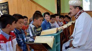 Yazıhüyük Kasabasında Yaz Kuran Kursları 500 Öğrenci İle Başladı