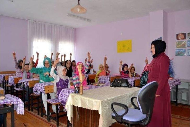 Yazıhüyük Kasabasında Yaz Kuran Kursları 500 Öğrenci İle Başladı G3