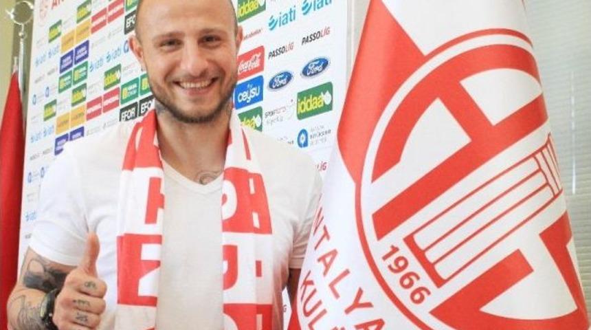 Aydın Karabulut Resmen Antalyaspor&rsquo;da