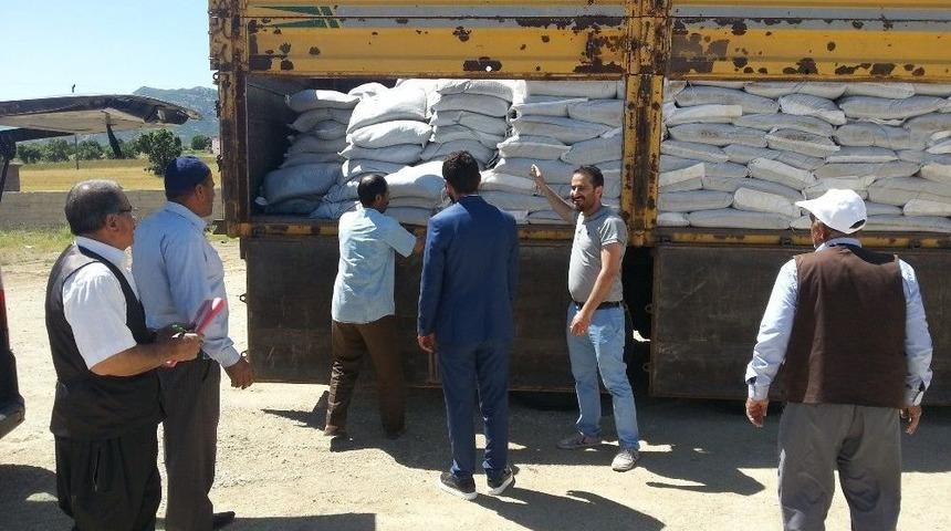 &Ccedil;ift&ccedil;ilere 23 Ton Organik G&uuml;bre Desteği