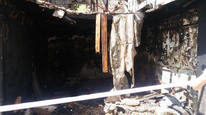 45 G&uuml;n İ&ccedil;inde İkinci Kez Evini Yaktı