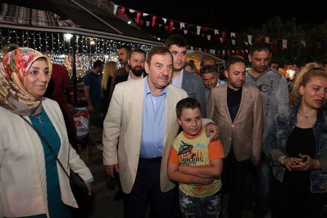 Alişan, Esenyurtlular İ&ccedil;in S&ouml;yledi 3