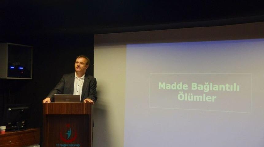 Acil Servis Doktorlarına "bağımlılara Yaklaşım" Eğitimi