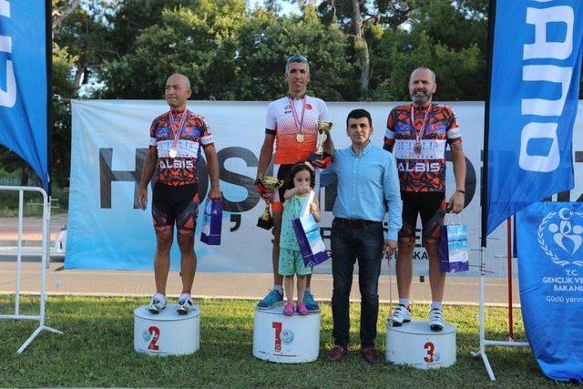 Manavgat&rsquo;ta Bisiklet Yarışı Nefesleri Kesti 1