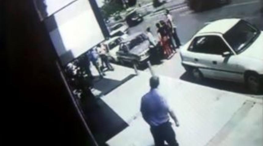 6.2&rsquo;lik Deprem G&uuml;venlik Kamerasında