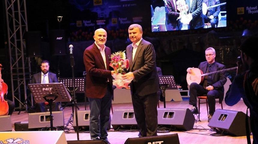 Konya’da Rahmet Akşamları Halil Necipoğlu’nu Ağırladı