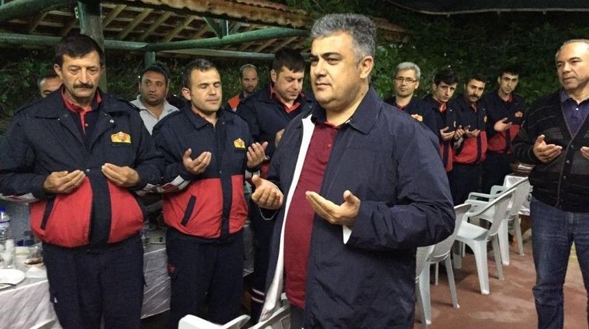 Başkan &Ouml;zg&uuml;ven&rsquo;den Sahur S&uuml;rprizi