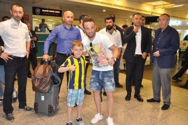 Valbuena Fenerbahçe Için Geldi