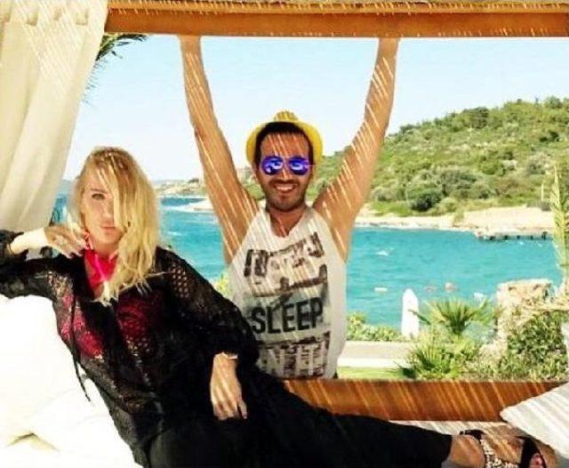 Seda Sayan Ve Fatih Ürek Bodrum'da Tatilde