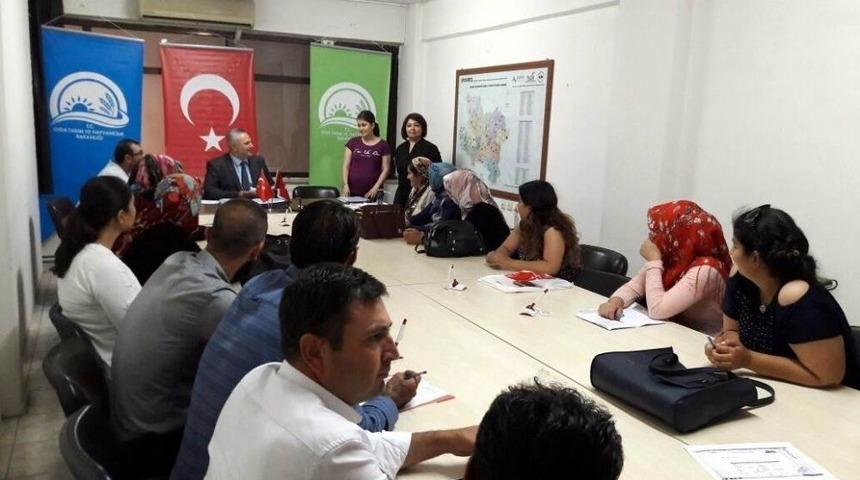 Salihli&rsquo;de 21 Gen&ccedil; &Ccedil;ift&ccedil;iye Hibe Desteği