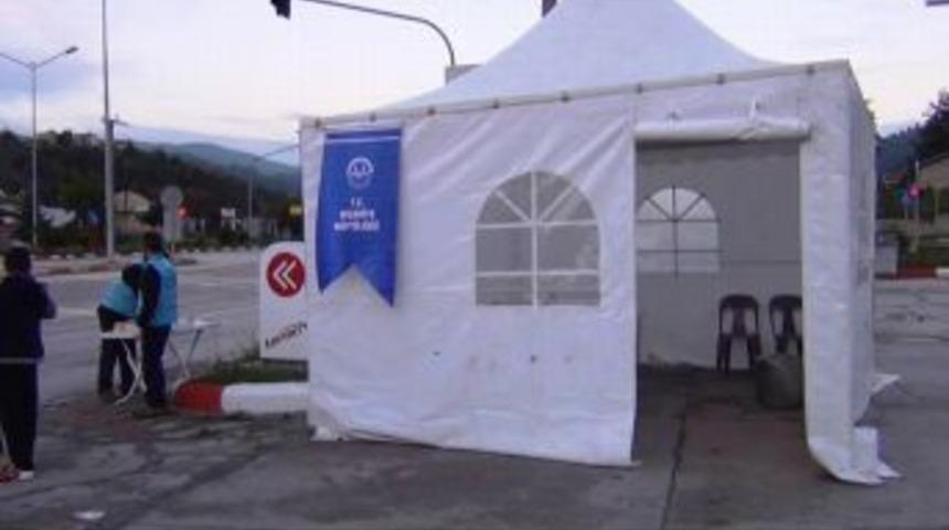 Hırsızlar İftar &Ccedil;adırını &Ccedil;aldı