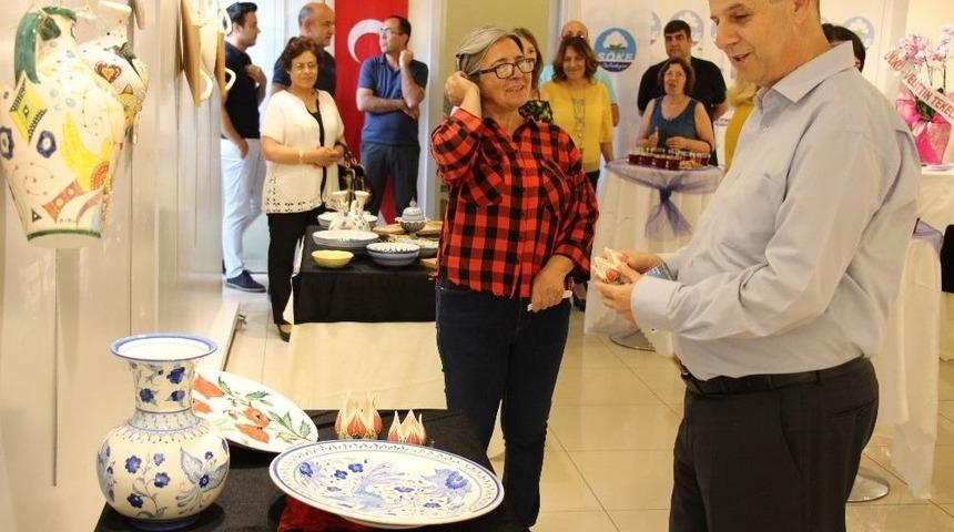 S&ouml;ke&rsquo;de &Ccedil;ini Ve Seramik Sergisi Beğenildi