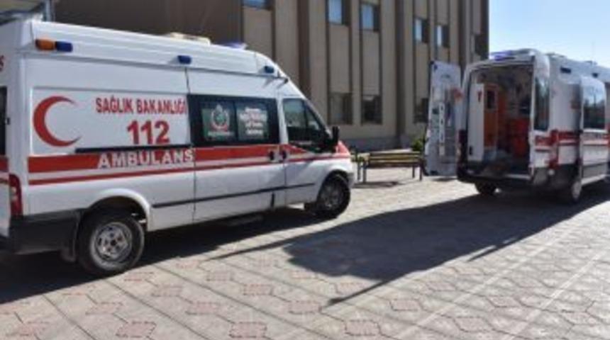 Korucuları Taşıyan Otomobil Şarampole Yuvarlandı: 6 Yaralı