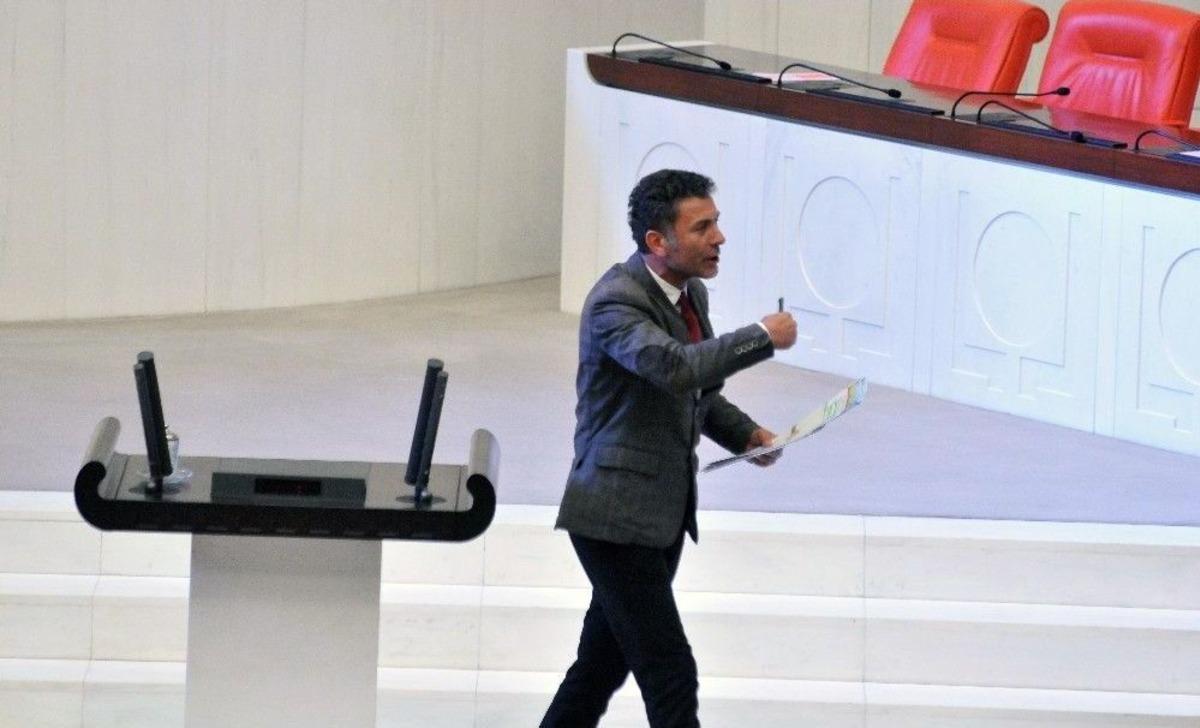 Bakan &Ccedil;elik: &rsquo;&rsquo;ne Bug&uuml;n Ne D&uuml;n İntikal Eden Hi&ccedil;bir Olumsuz Hadisenin S&uuml;men Altı Edilmesi S&ouml;z Konusu Olmamıştır&rsquo;&rsquo;