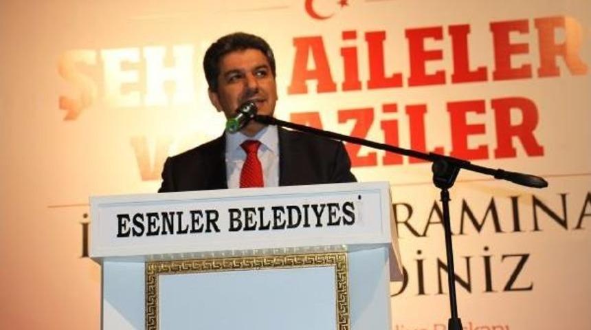 Şehit Yakınları Ve Gaziler Esenler'de Kurulan Iftar Sofrasında Buluştu