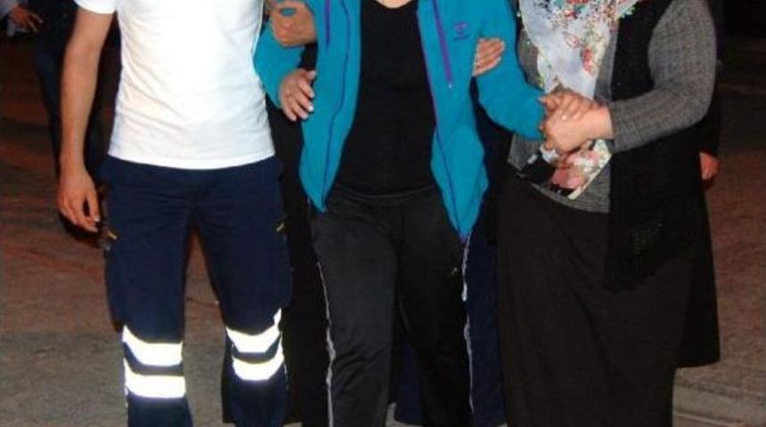 Şehit Eşe Acı Haber Kayseri'de Yaşayan Babasının Evinde Verildi