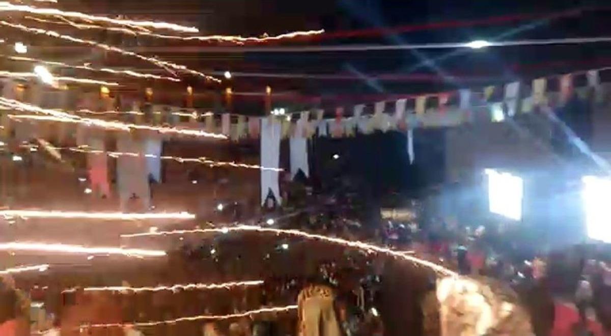 Havai Fişekler Mezuniyet Gecesini Kabusa &Ccedil;evirdi: 9 Yaralı