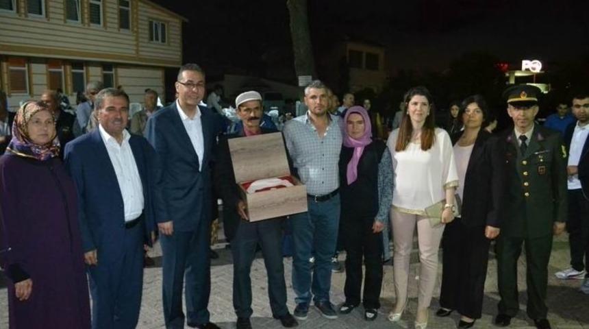 Bigadi&ccedil;&rsquo;te Şehit Aileleri İftarda Buluştu