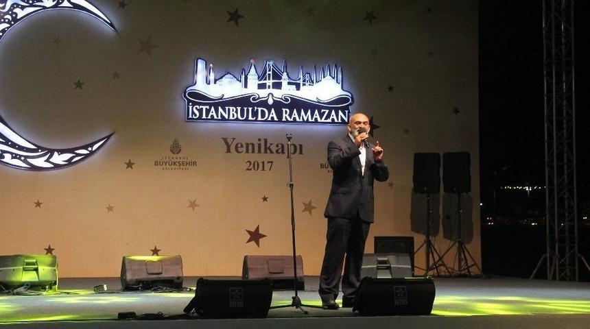 Dursun Ali Erzincanlı&rsquo;yı Ağlatan Şiir