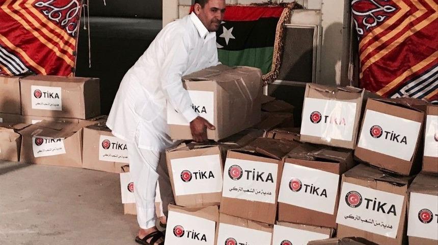 Tika&rsquo;dan Libyalı Ter&ouml;r Mağduru G&ouml;&ccedil;men Ailelere Gıda Yardımı