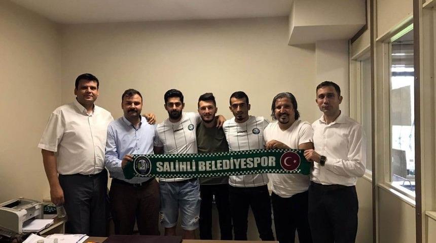 Salihli Belediyespor&rsquo;dan 3&rsquo;&uuml; Bir Arada Transfer