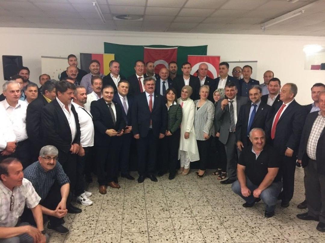 &Ccedil;aturoğlu, Almanya&rsquo;da Zonguldaklı Hemşehrileriyle Bir Araya Geldi