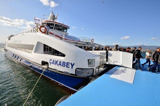 İzmirlilere Toplu Ulaşımda Yüzde 50 Bayram İndirimi