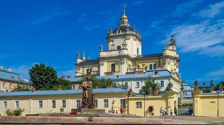 Ukrayna&rsquo;ya Pasaportsuz Seyahat İ&ccedil;in Bilet Aramaları 3 Kat Arttı