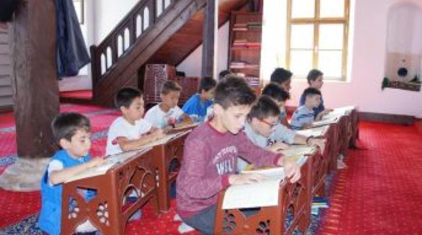 Lapseki&rsquo;de Yaz Kuran Kursları Başladı