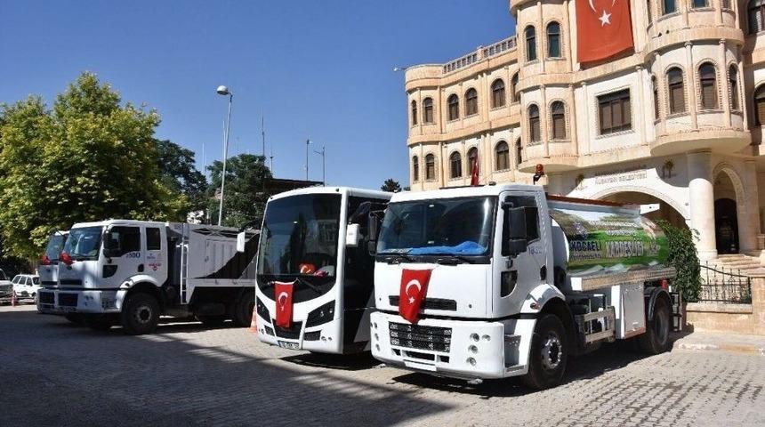 Kocaeli Belediyesi, Nusaybin Belediyesine 4 Ara&ccedil; Hibe Etti