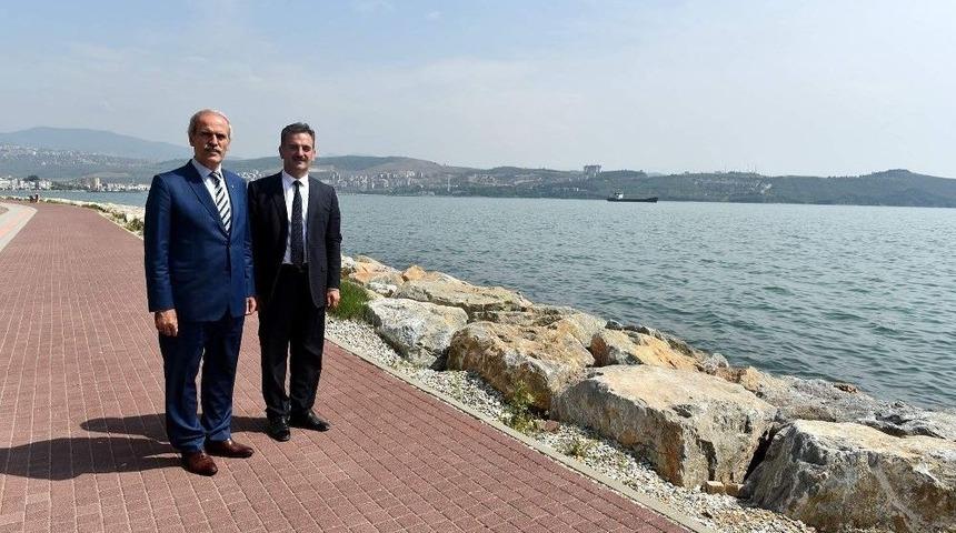 Gemlik Sahili&rsquo;nde B&uuml;y&uuml;k D&ouml;n&uuml;ş&uuml;m