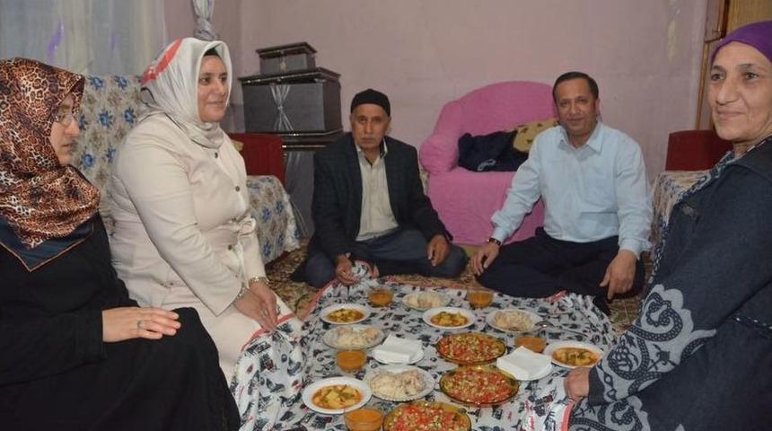 Başkan Toltar &Ccedil;at Kapı Ziyaretinde