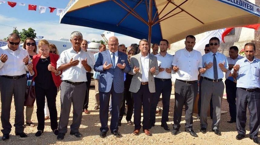 B&uuml;y&uuml;kşehir Belediyesi&rsquo;nden Mut&rsquo;ta Hizmet Atağı